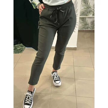 Gumis derekű női sztreccs nadrág