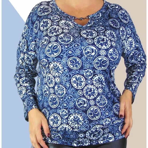 Alul passzés, mintás felső